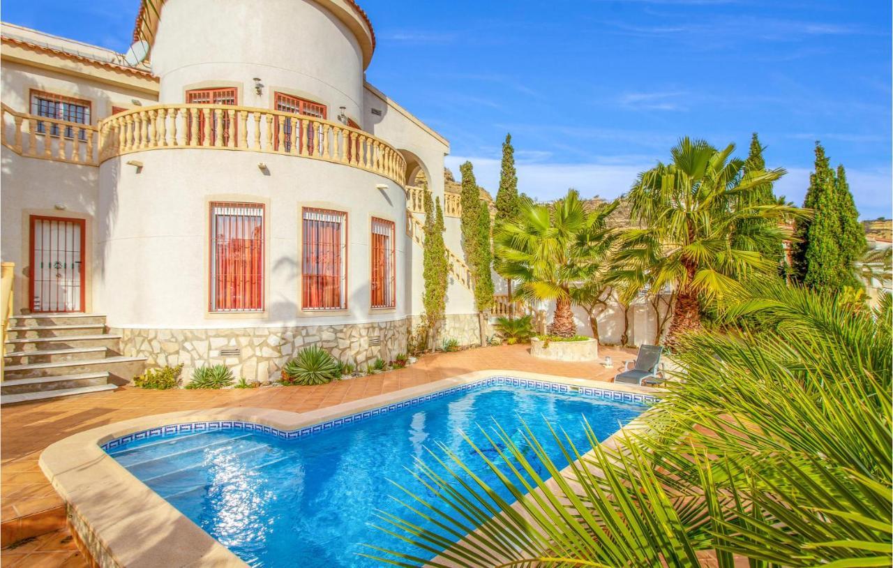 Nice Home In Ciudad Quesada With Wifi Extérieur photo