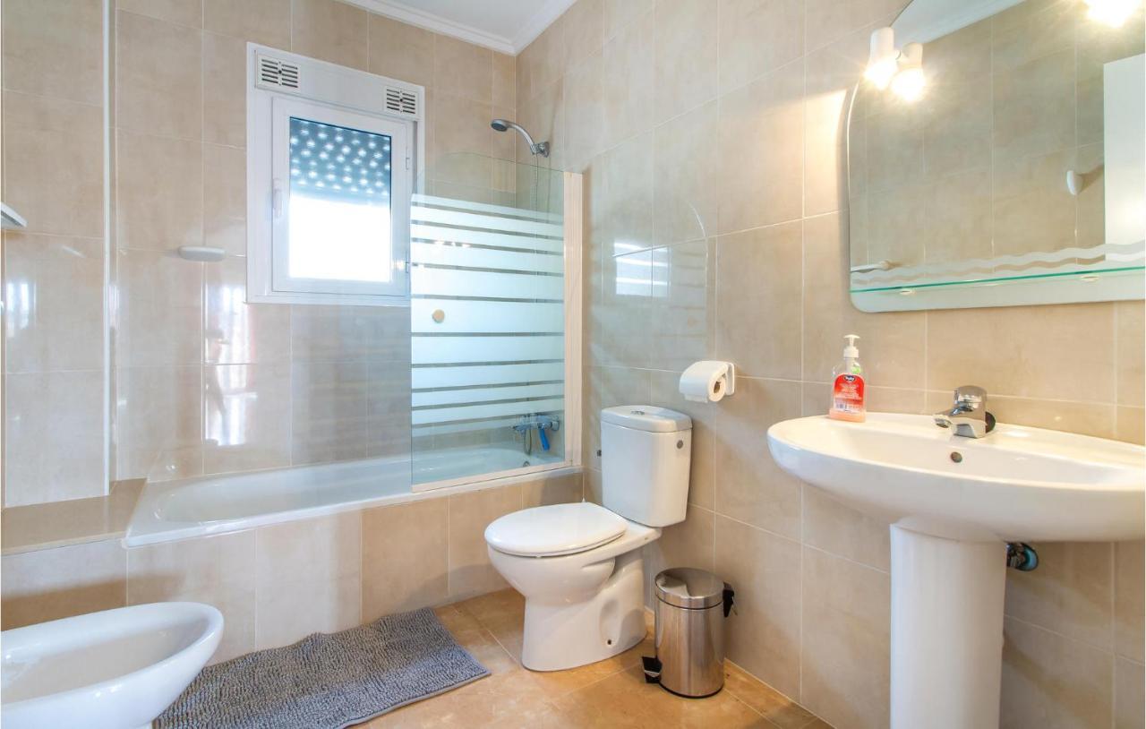 Nice Home In Ciudad Quesada With Wifi Extérieur photo