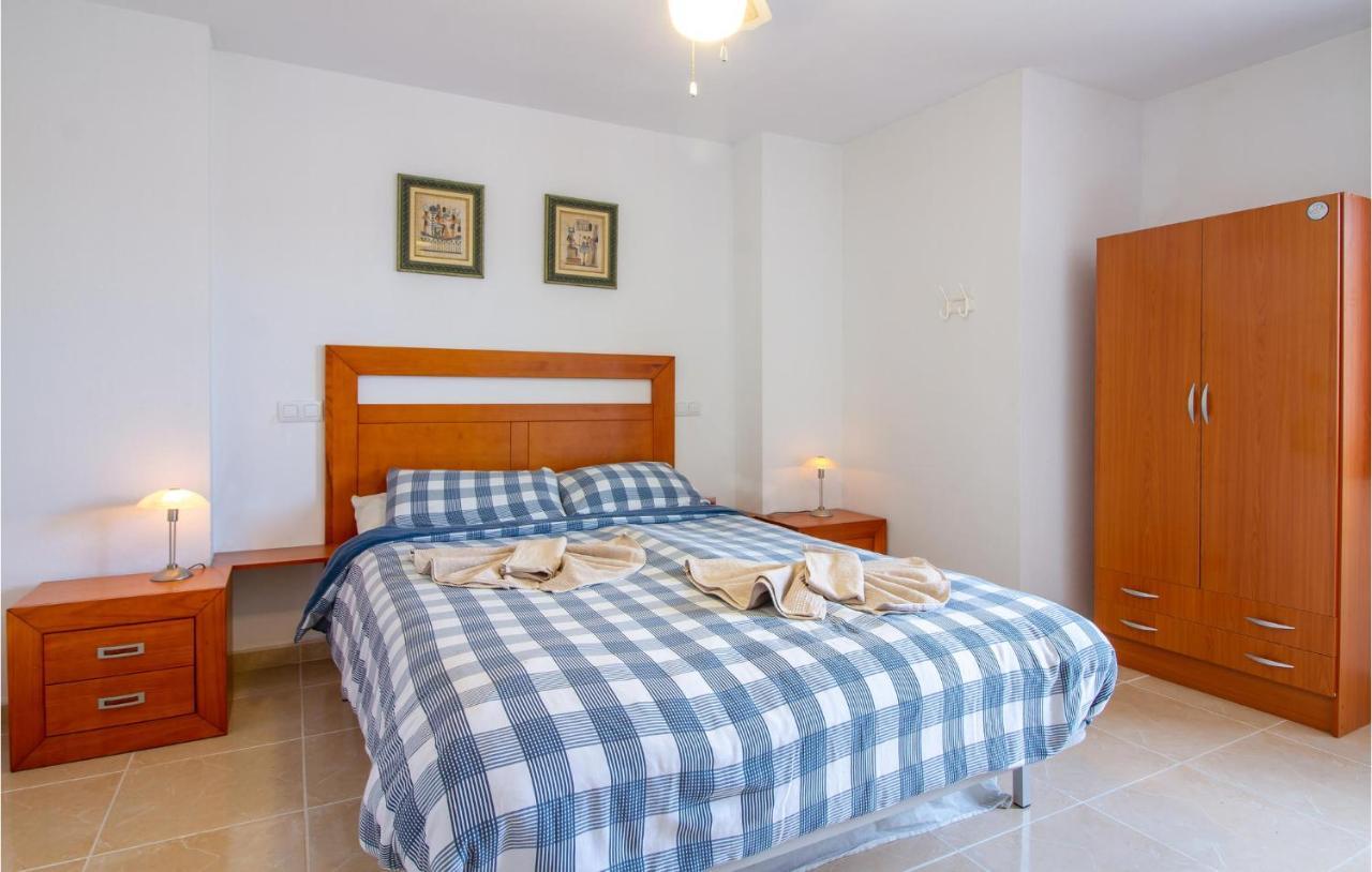 Nice Home In Ciudad Quesada With Wifi Extérieur photo