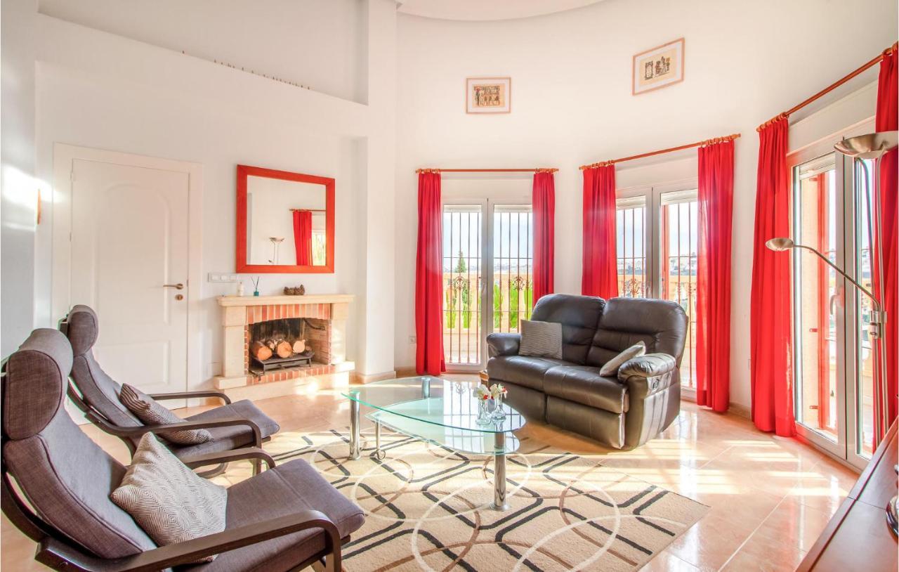 Nice Home In Ciudad Quesada With Wifi Extérieur photo